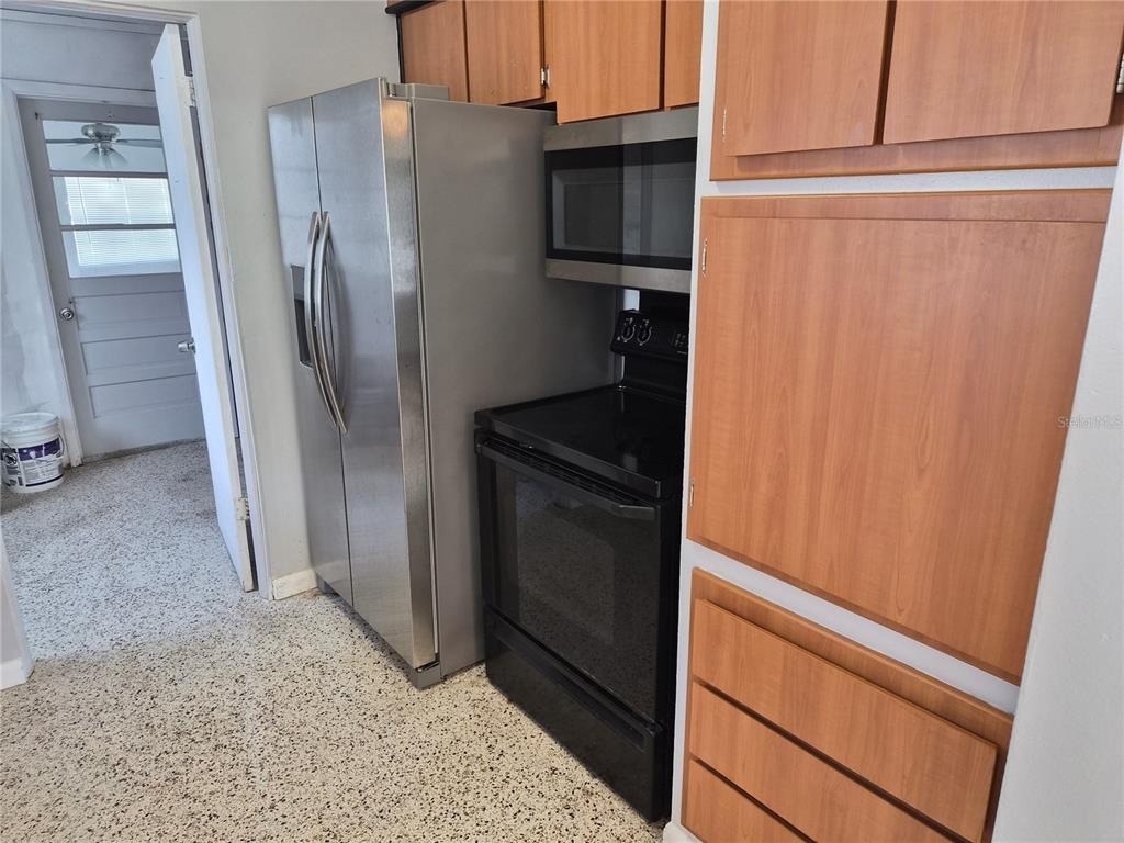 5640 94th Avenue N - Photo 19