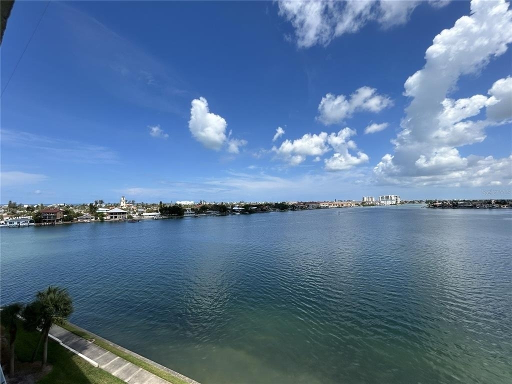 7922 Sailboat Key Boulevard S - Photo 25