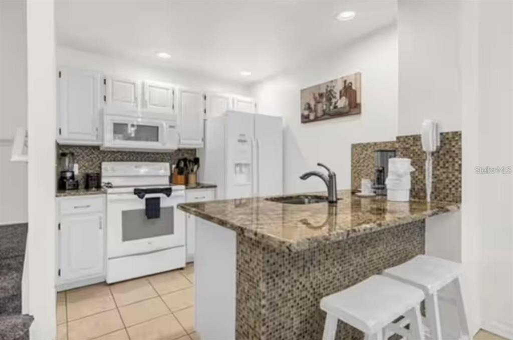 4015 Venetian Bay Drive - Photo 4
