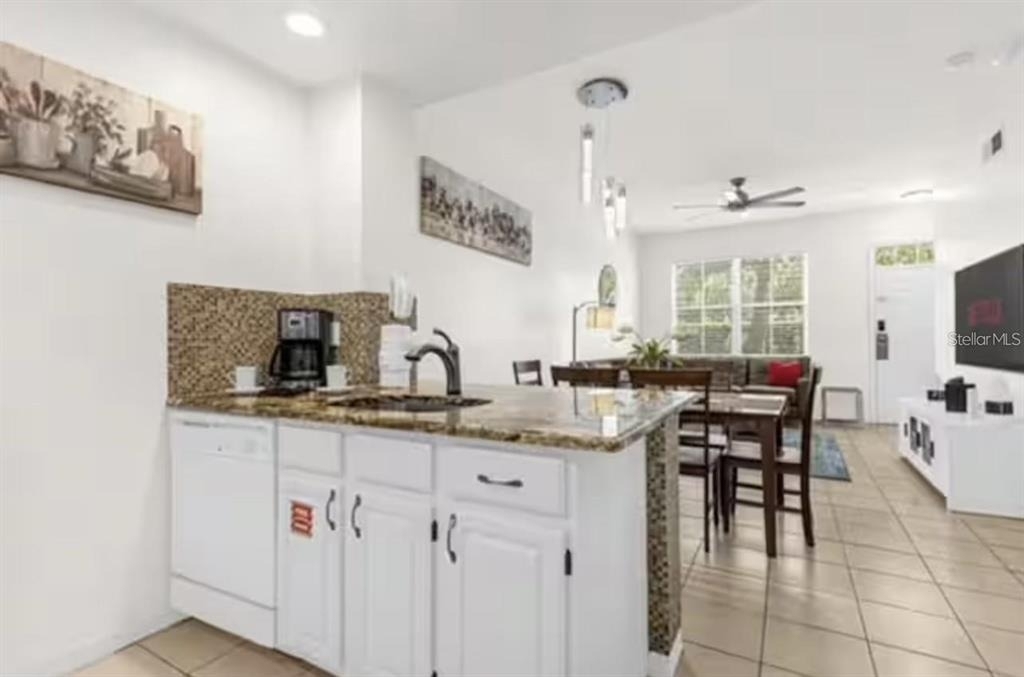 4015 Venetian Bay Drive - Photo 5