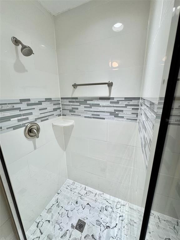 1711 Redfin Way - Photo 14