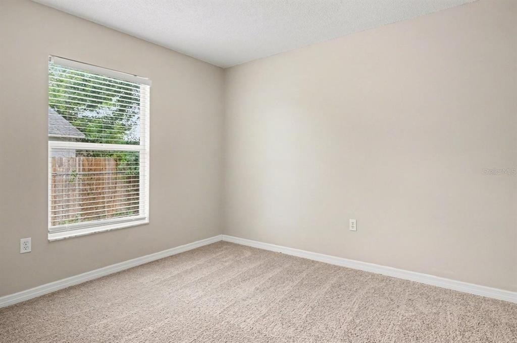 526 Finch Court - Photo 9
