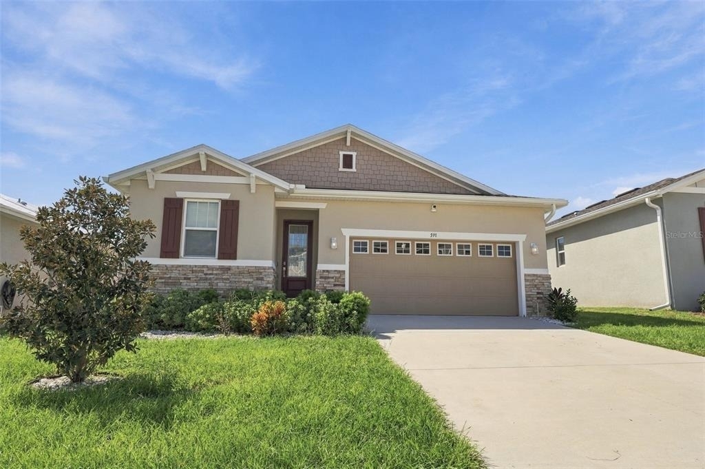 591 Lake Smart Boulevard - Photo 2