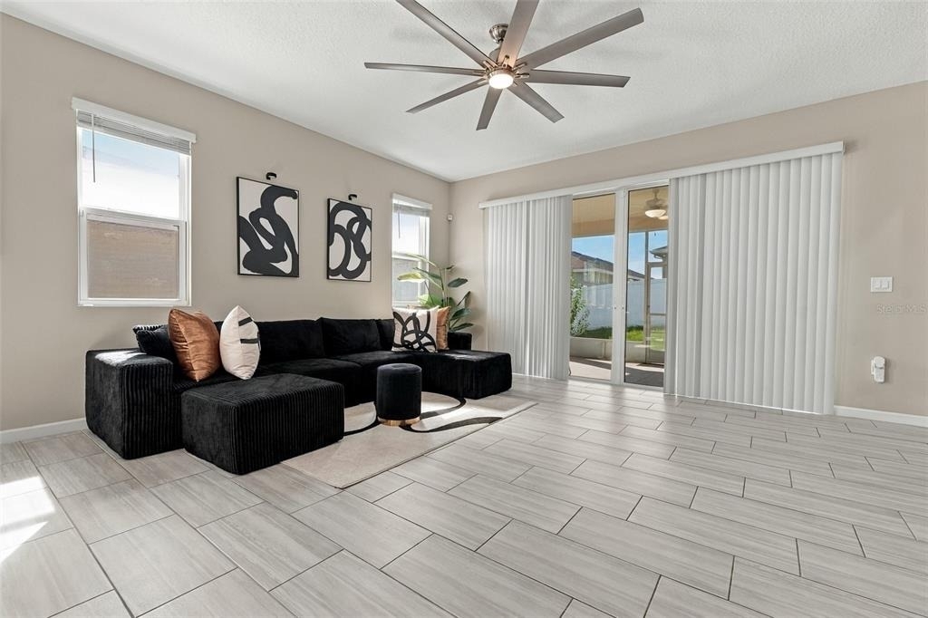 591 Lake Smart Boulevard - Photo 13