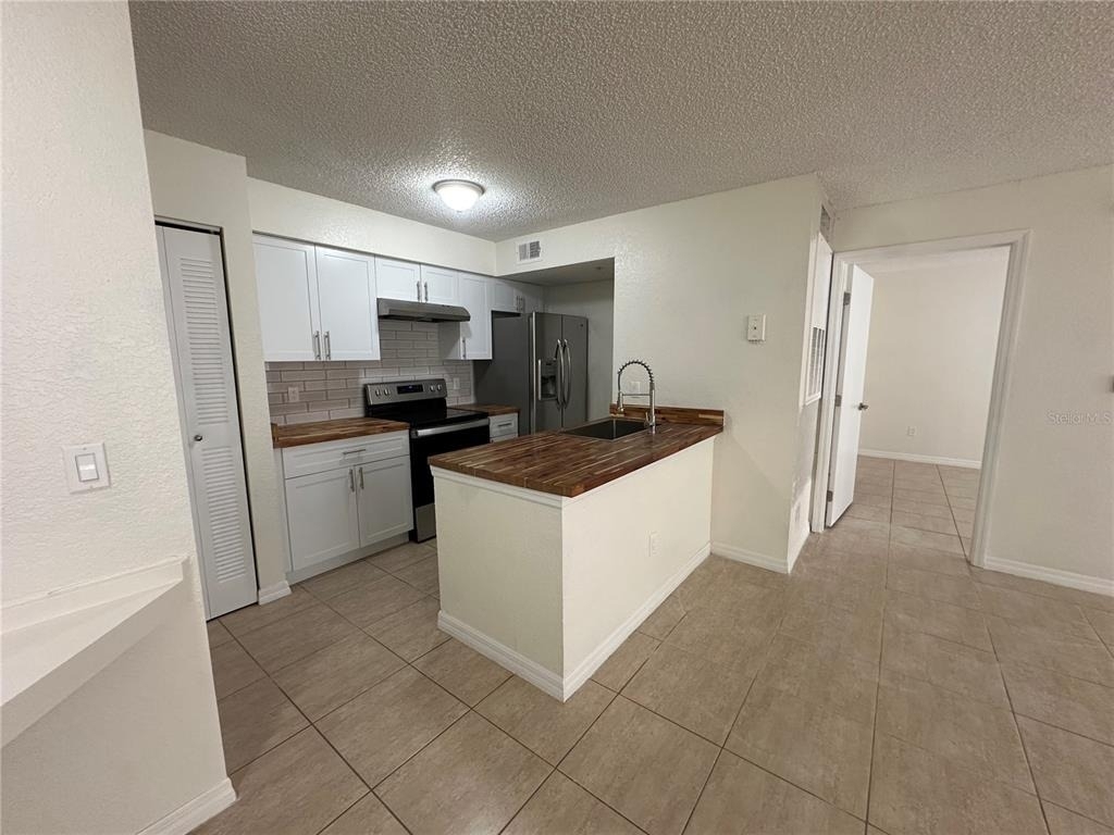 2212 Grand Cayman Court - Photo 10