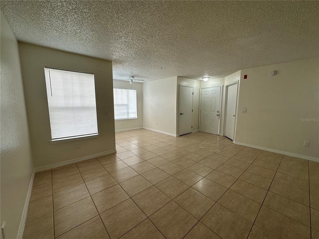 2212 Grand Cayman Court - Photo 2