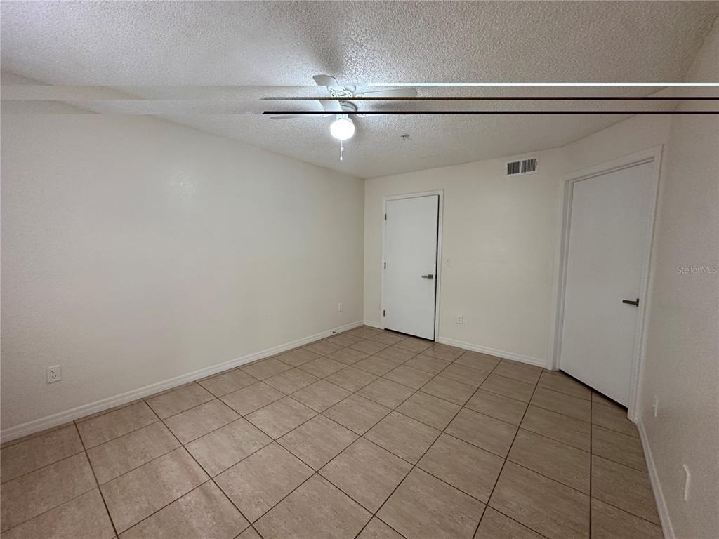 2212 Grand Cayman Court - Photo 4