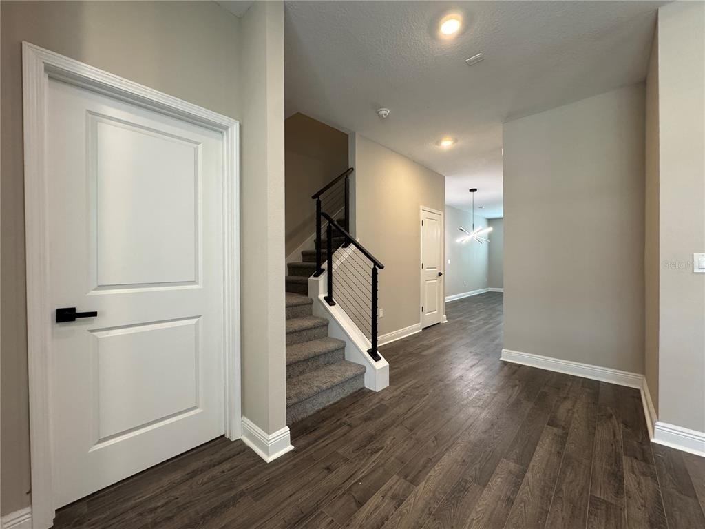 16308 Hamlin Hills Road - Photo 6