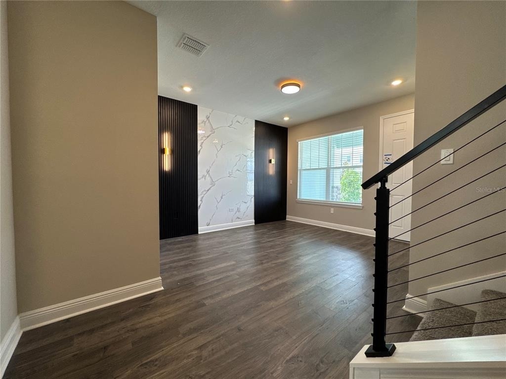 16308 Hamlin Hills Road - Photo 8