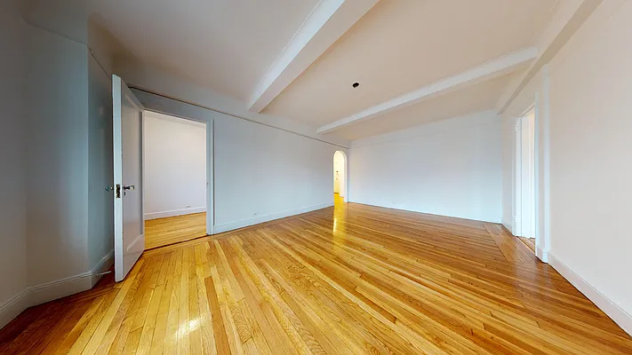 1 Christopher Street - Photo 8