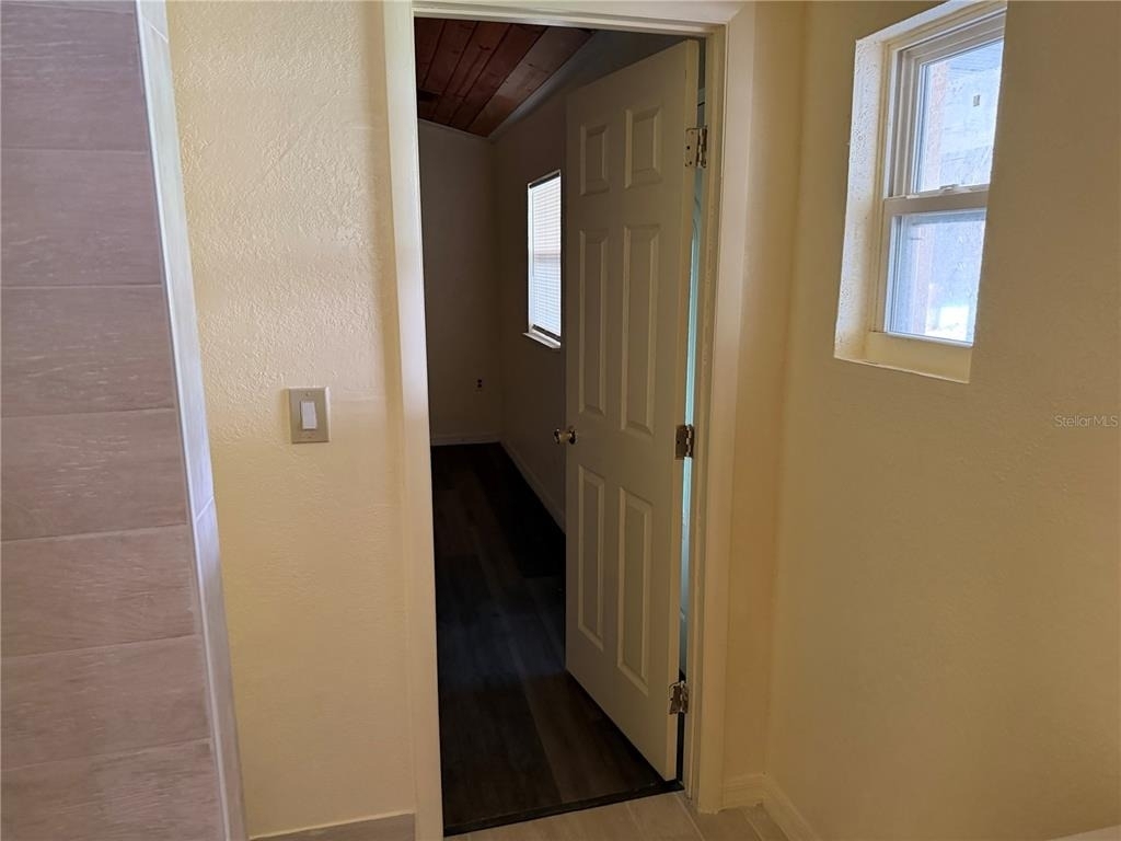216 Desoto Road - Photo 3