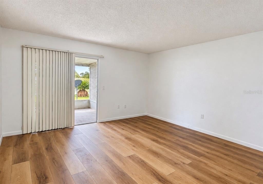 259 Winter Ridge Boulevard - Photo 4