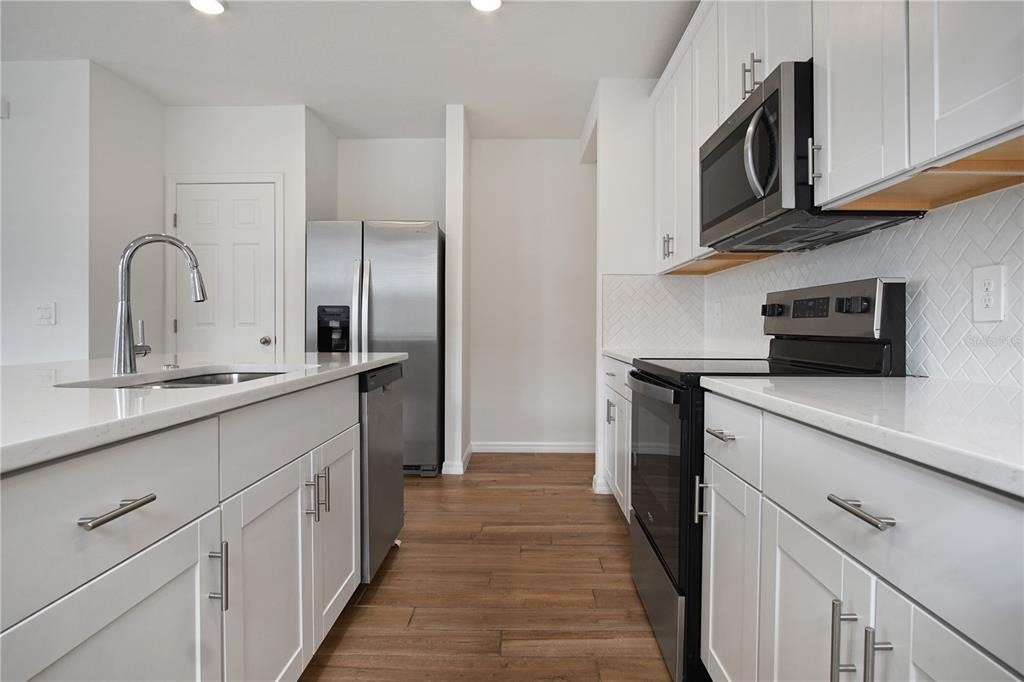 1378 Current Place - Photo 4