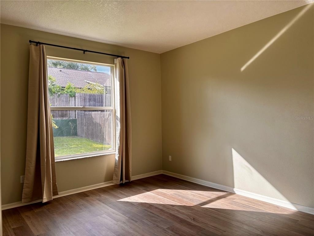 1048 Dees Drive - Photo 12