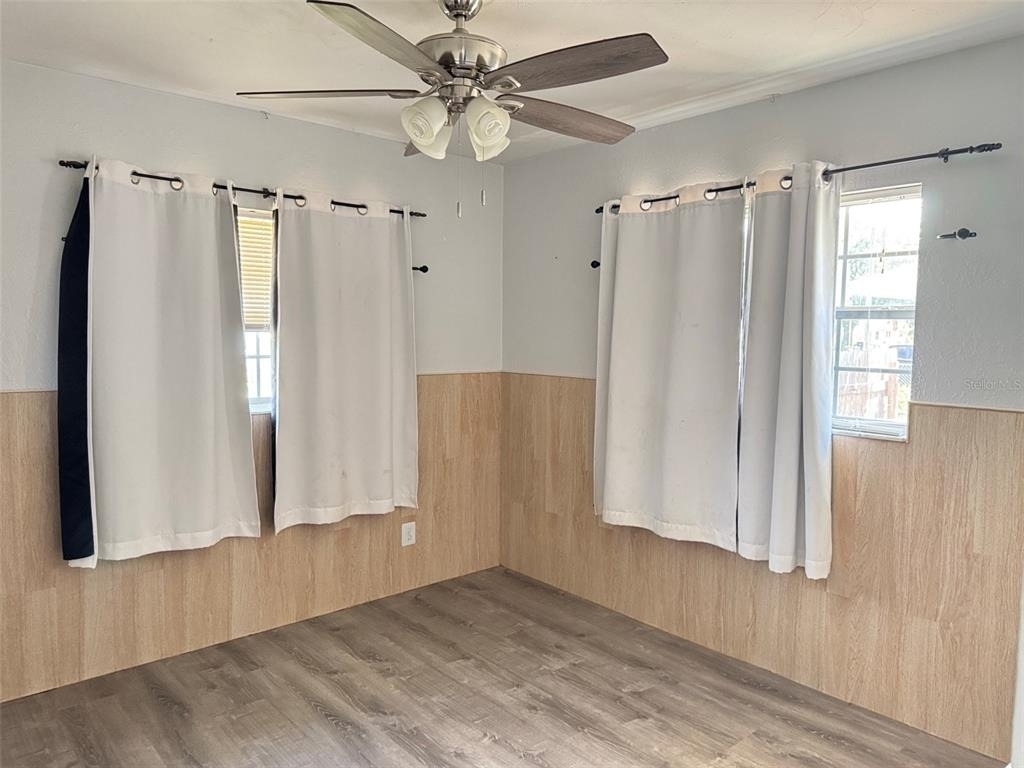 3995 40th Street N - Photo 9