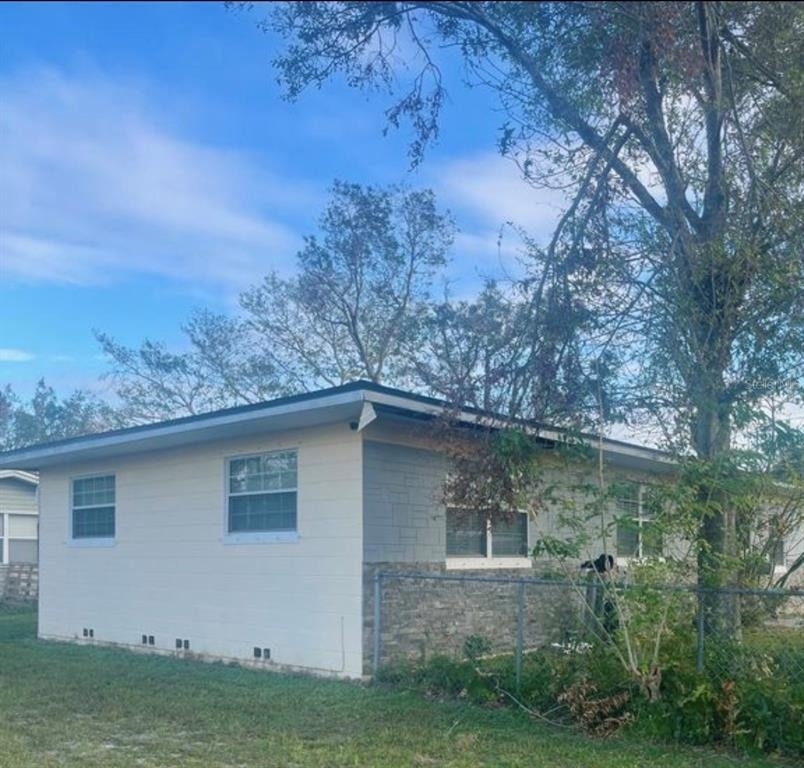 3995 40th Street N - Photo 7