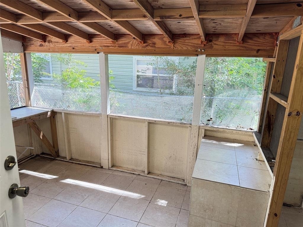 3995 40th Street N - Photo 12