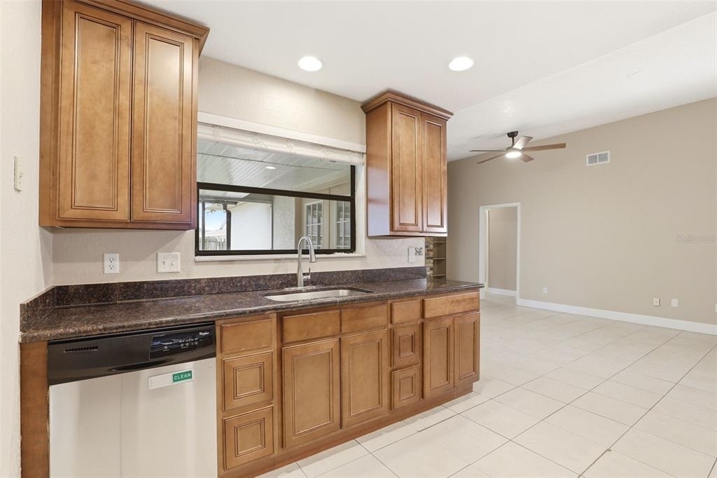 7320 Wethersfield Drive - Photo 4