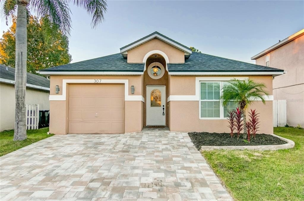 307 Woodbay Court - Photo 0