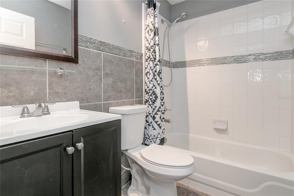 307 Woodbay Court - Photo 9