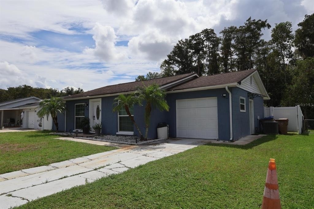 256 La Paz Drive - Photo 1