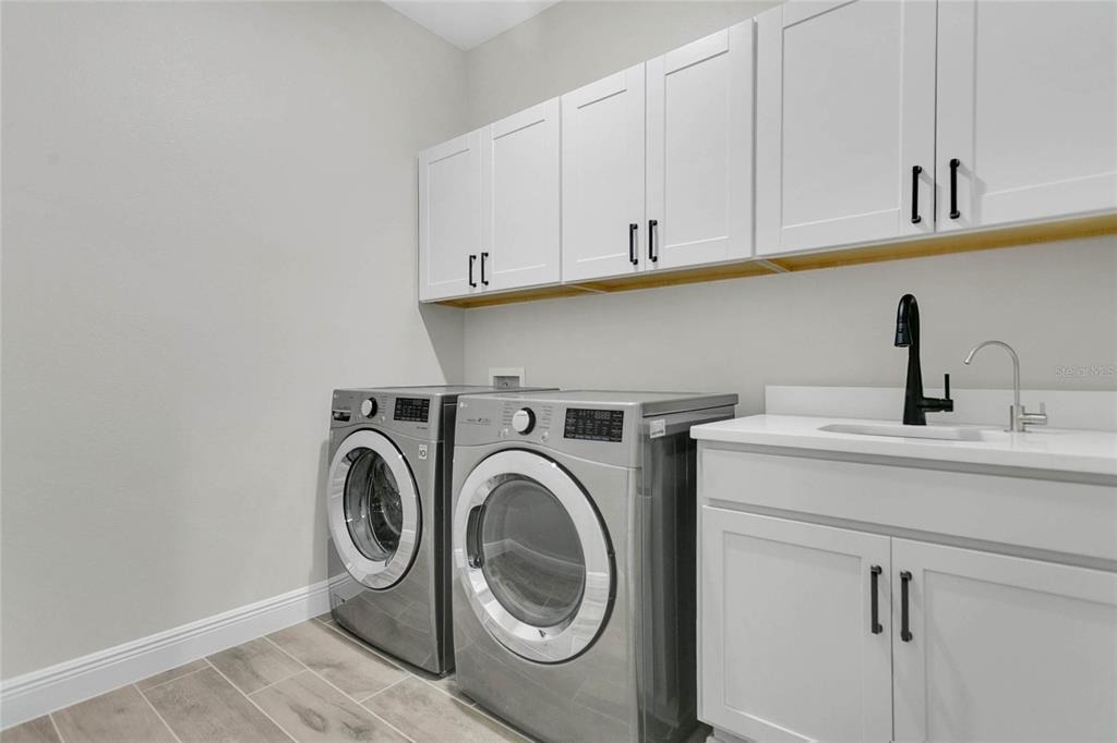 2091 Axel Street - Photo 23