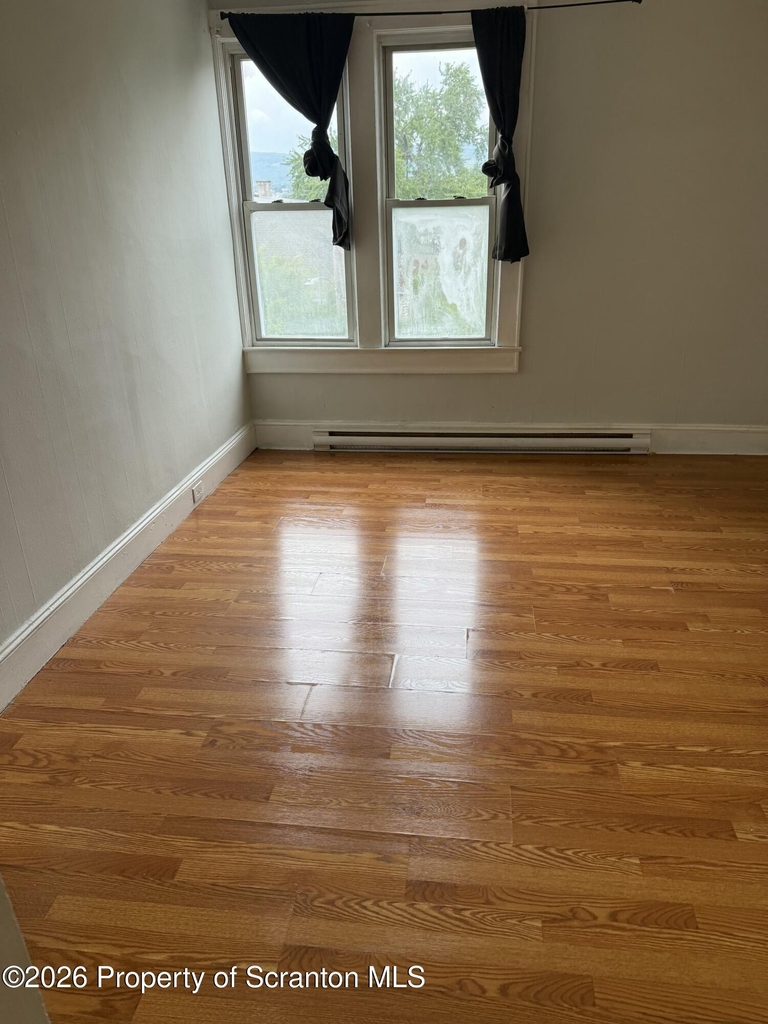 840 Monroe Avenue - Photo 10