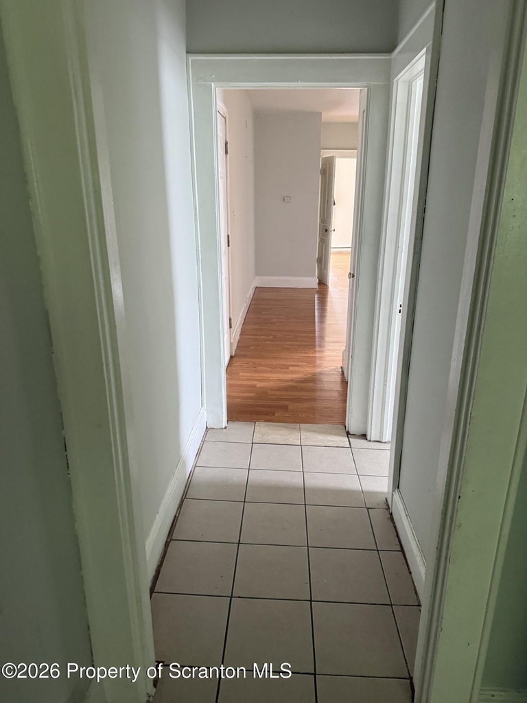 840 Monroe Avenue - Photo 5