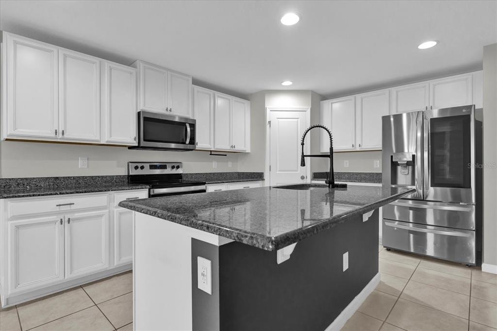 3405 Yarian Drive - Photo 7