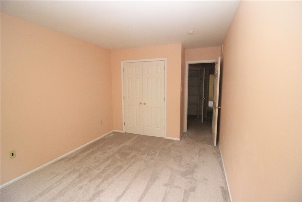 1703 Pinewind Drive - Photo 7