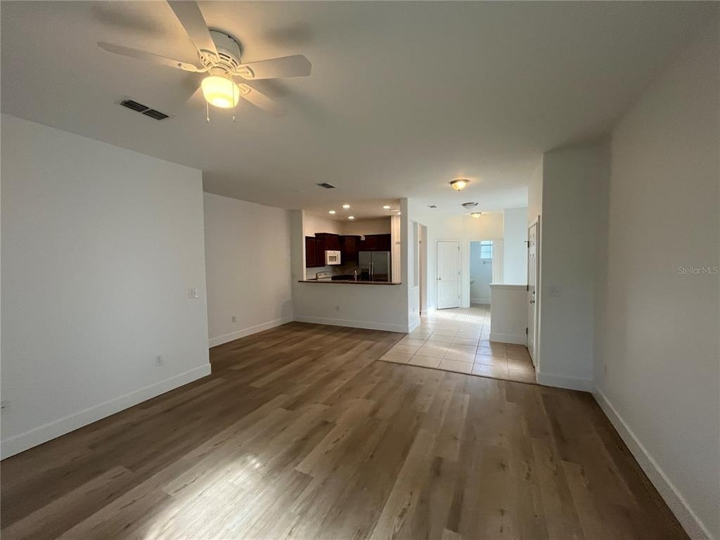 2820 Adelaide Court - Photo 2