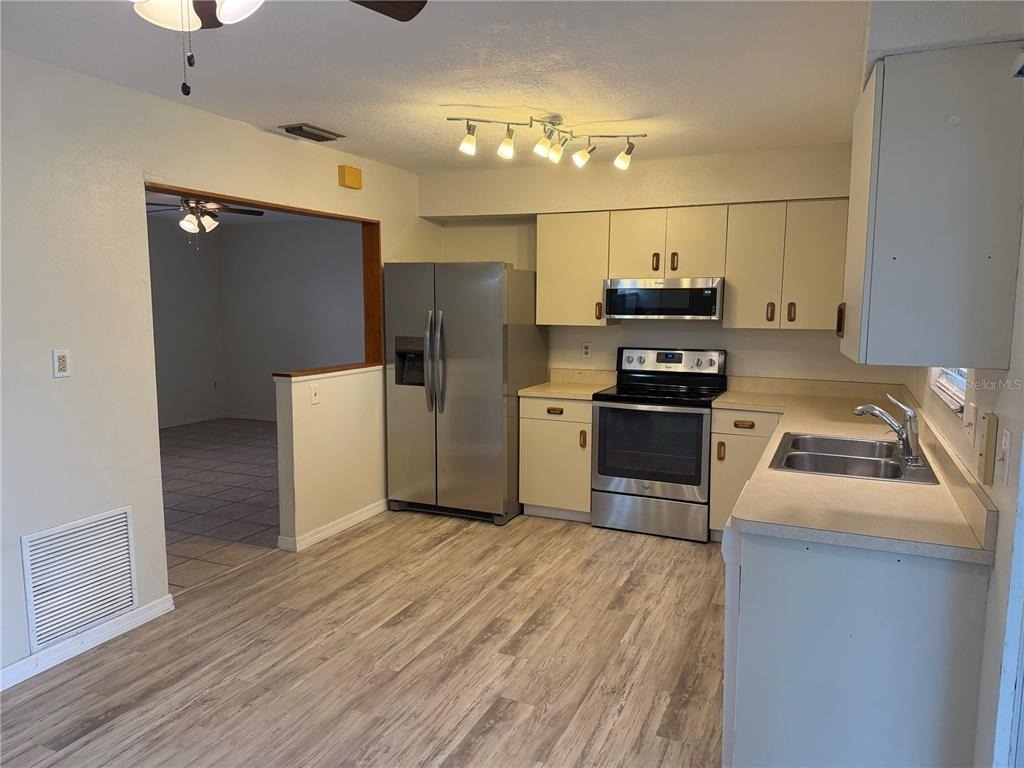 885 Darwin Road - Photo 3