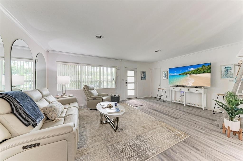 1837 Upper Cove Terrace - Photo 11