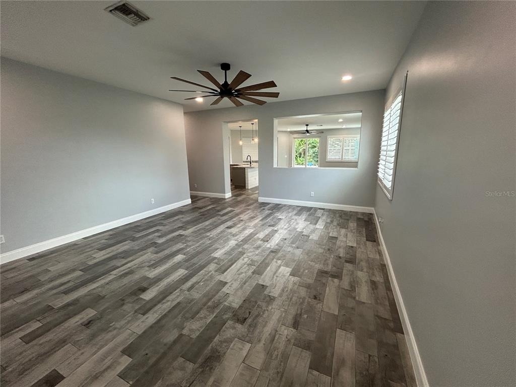 25427 Doredo Drive - Photo 5