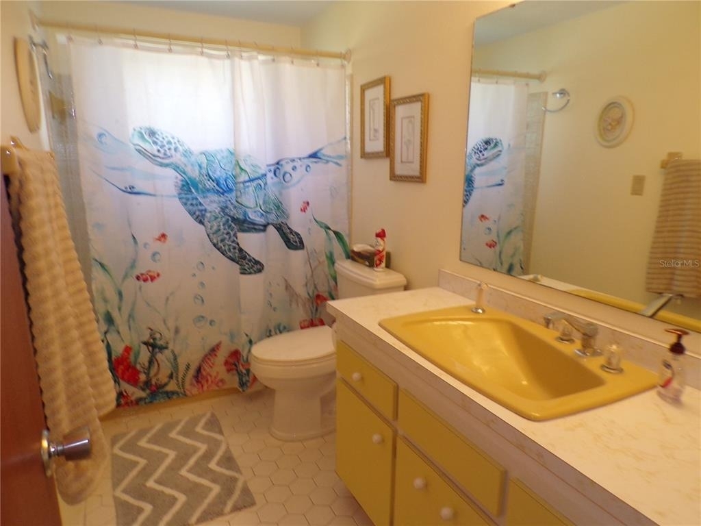772 S Ellicott Circle - Photo 16