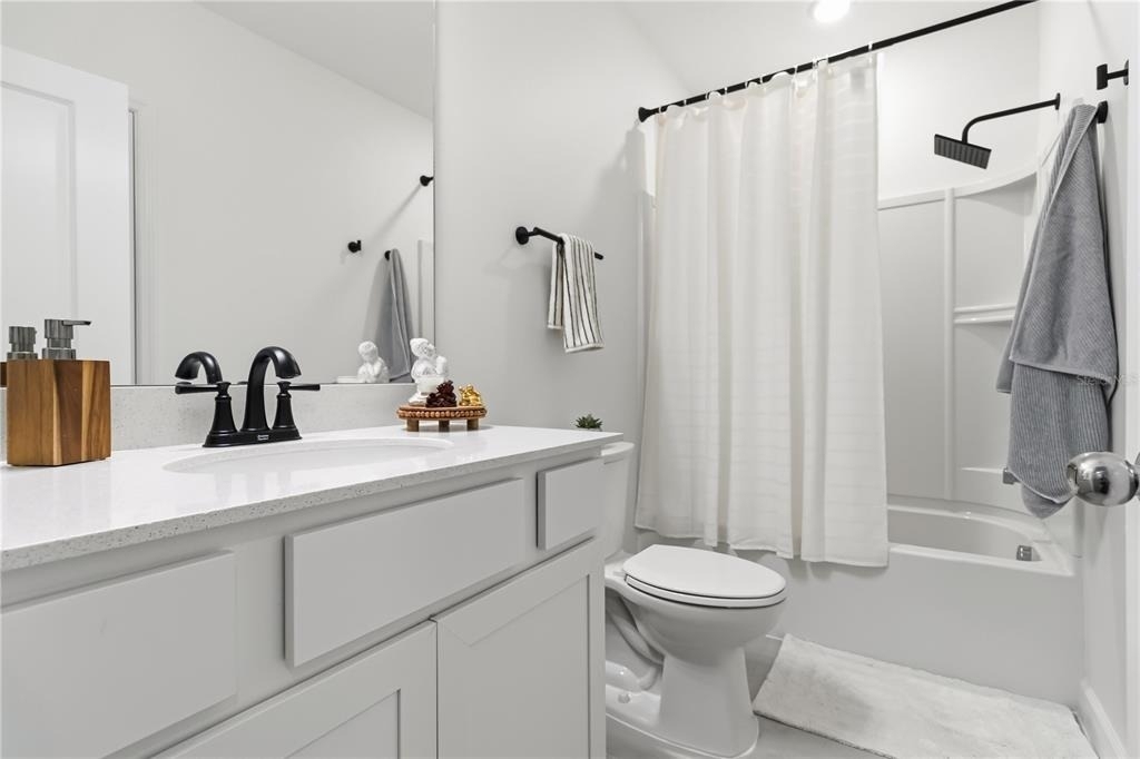 6404 Silverstar Drive - Photo 15