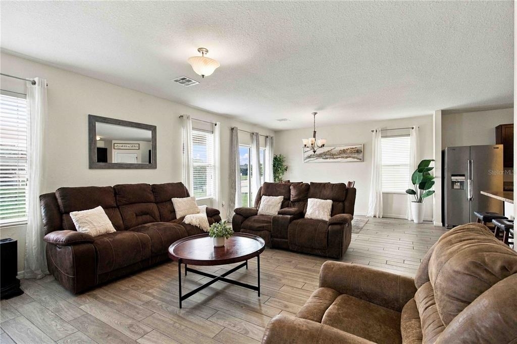 15630 Rose Grove Drive - Photo 7