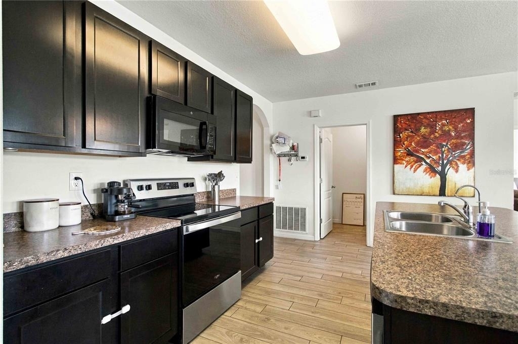 15630 Rose Grove Drive - Photo 20