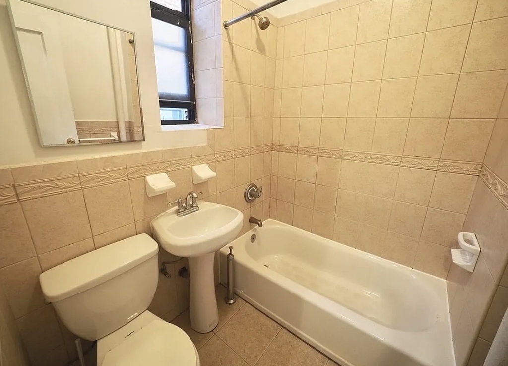 45-11 43rd Avenue - Photo 3