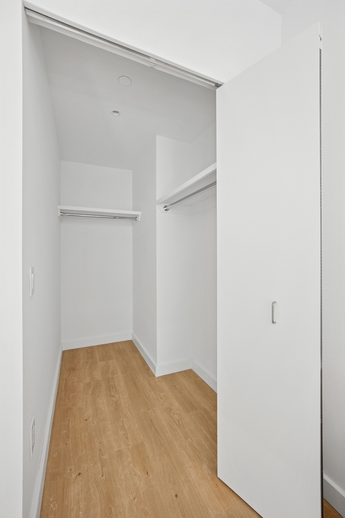 41-46 27th Street - Photo 2