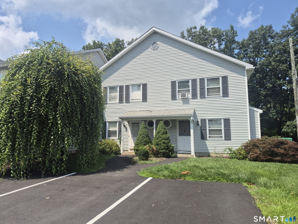 111 Mohican Avenue - Photo 0