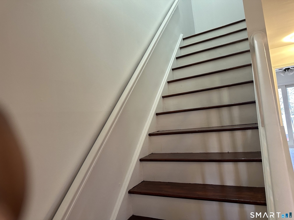 61 Fairfield Place - Photo 7