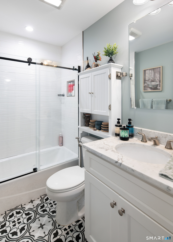 82 Columbus Place - Photo 18