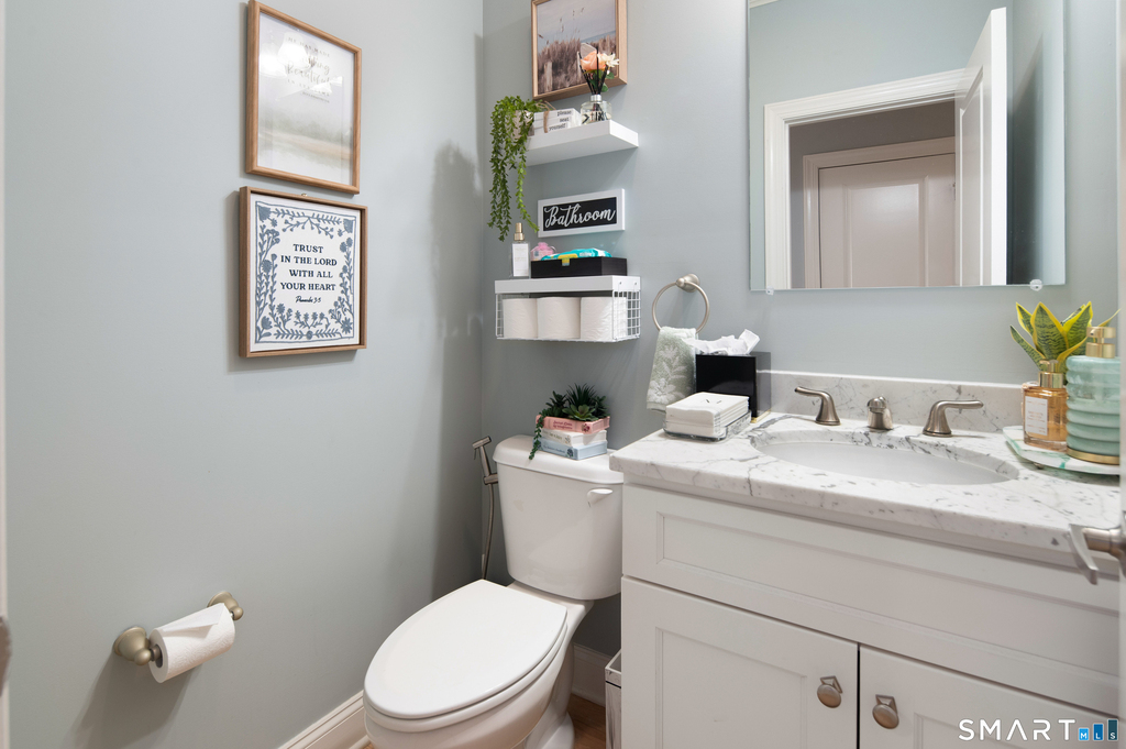 82 Columbus Place - Photo 12