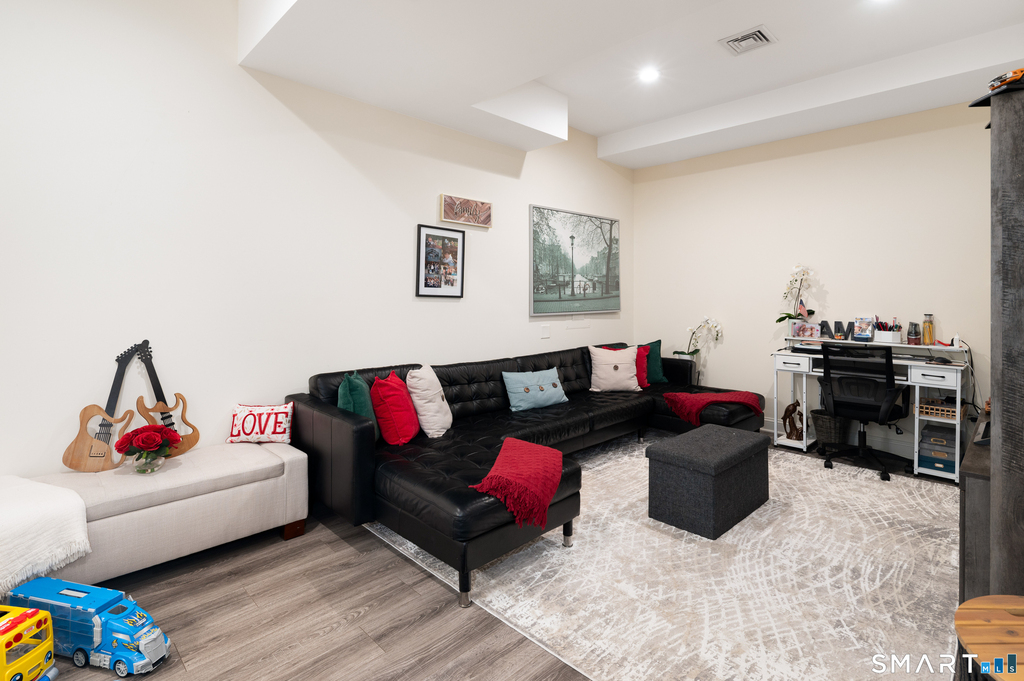 82 Columbus Place - Photo 25