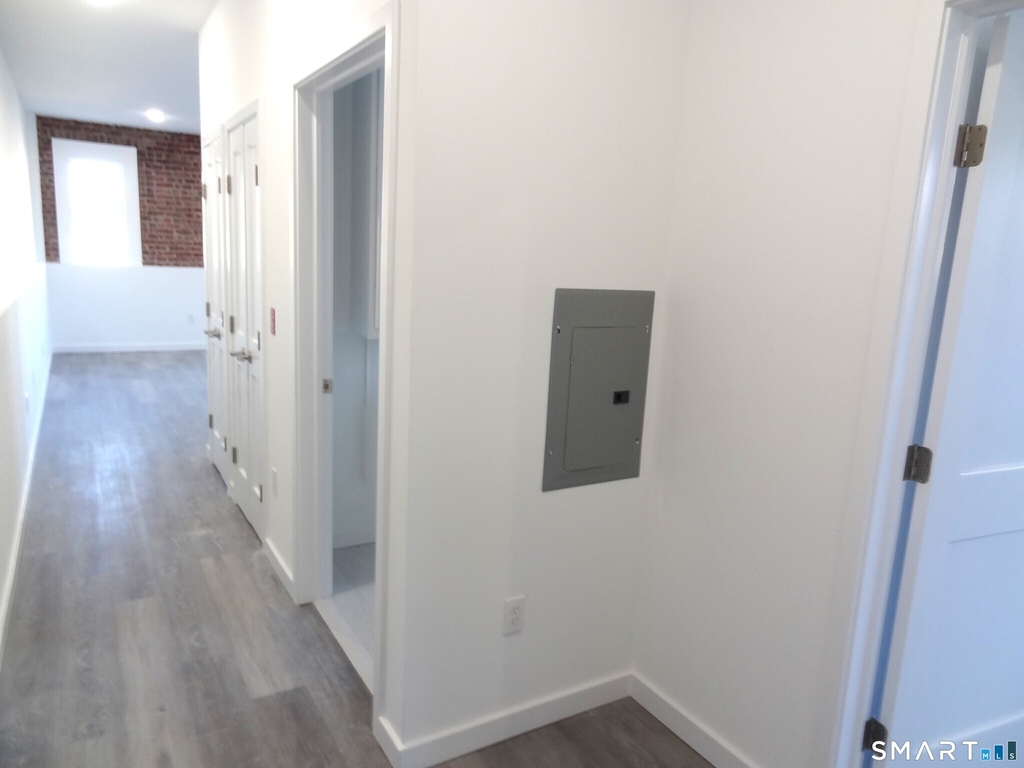 2806 Fairfield Avenue - Photo 9