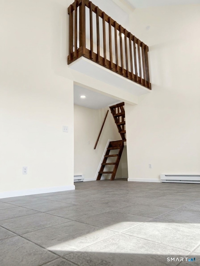 130 Coe Avenue - Photo 9