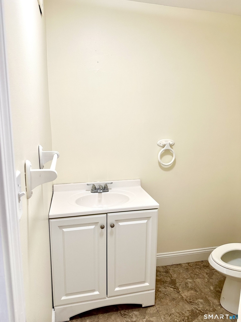 3848 Whitney Avenue - Photo 6