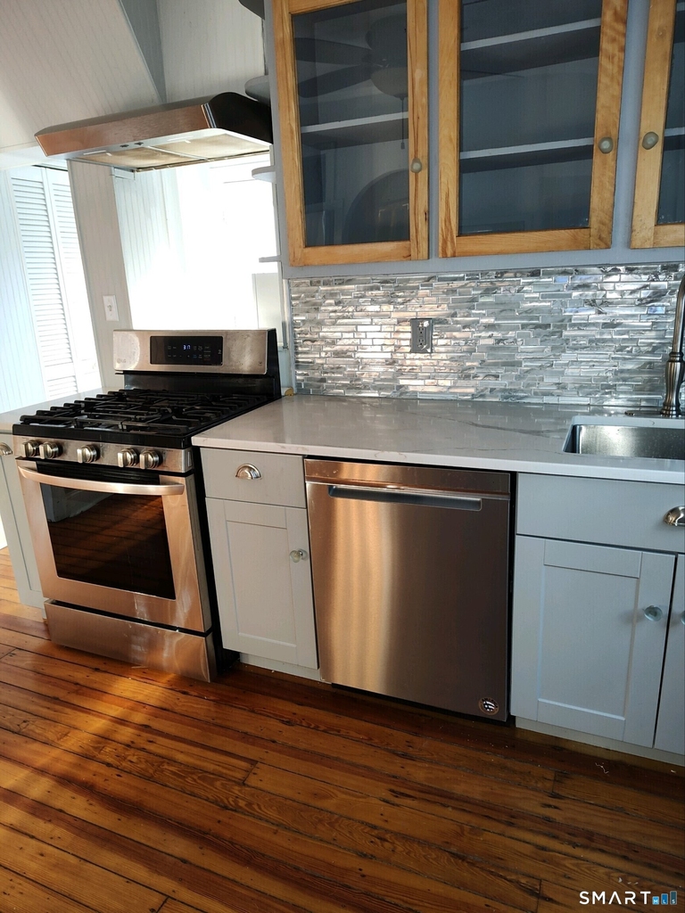 231 Second Avenue - Photo 8