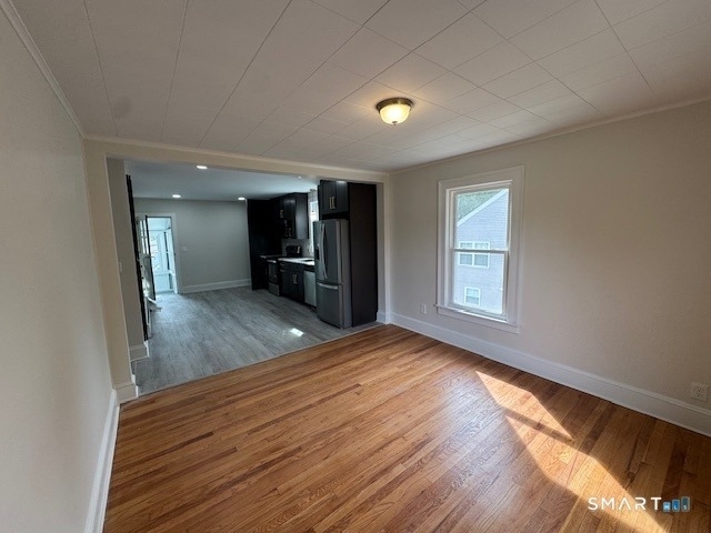 55 Robbins Avenue - Photo 4